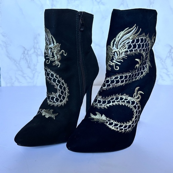 Dragon Embroidered Black Suede Stiletto Heel Ankle Boots Sexy Party - Picture 3 of 5